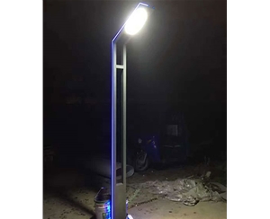 夜間鋁型材燈